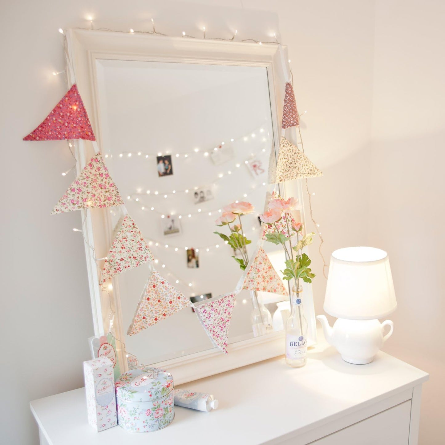 Lights4fun Indoor Fairy Lights with 50 Warm White LEDs on 4m of Clear Cable Plug in Rocker Switch