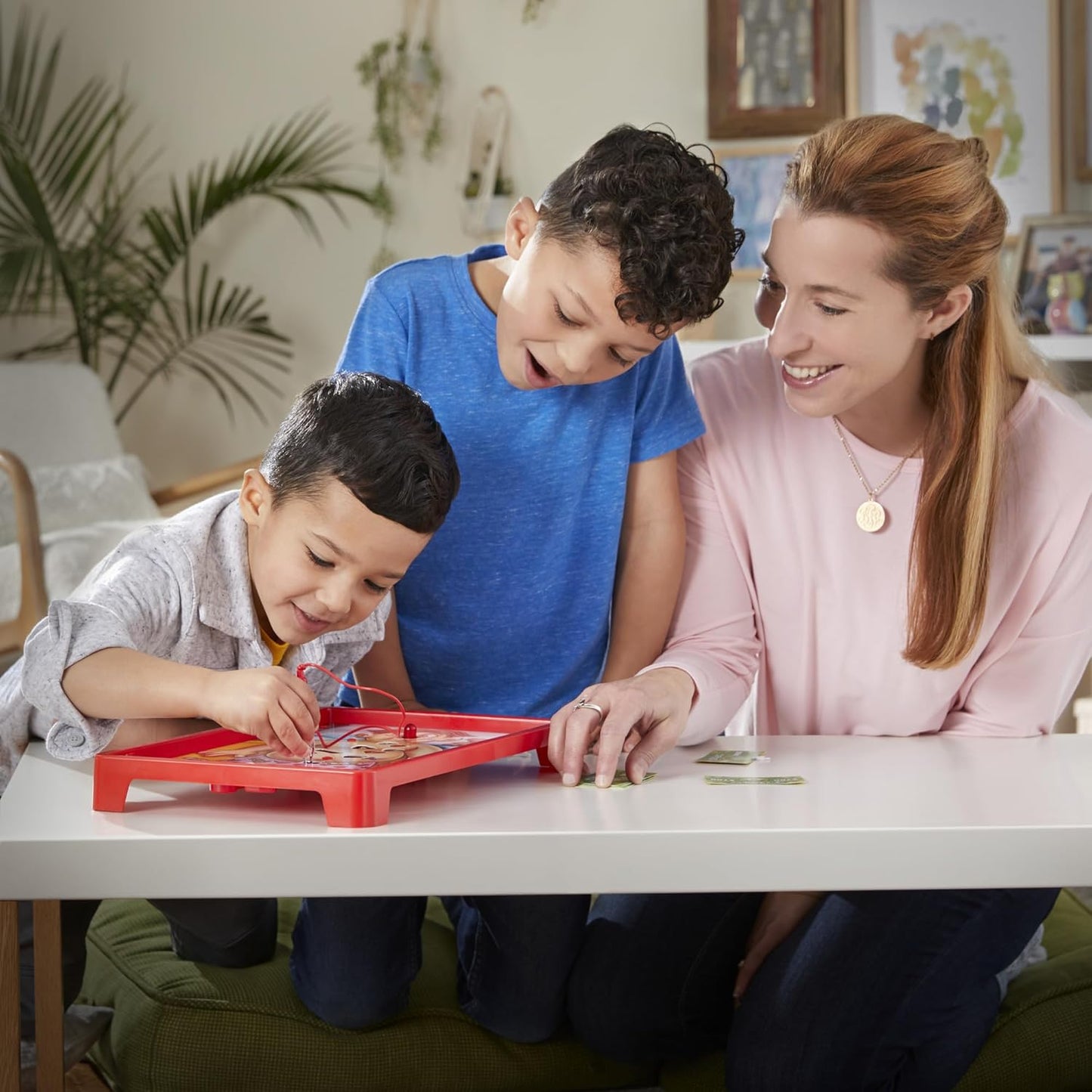 Operation Electronic Board Game with Doctor Cards and Funny Ailments, 1+ Player, Funny Kids' Games, for Boys & Girls aged 6 Plus