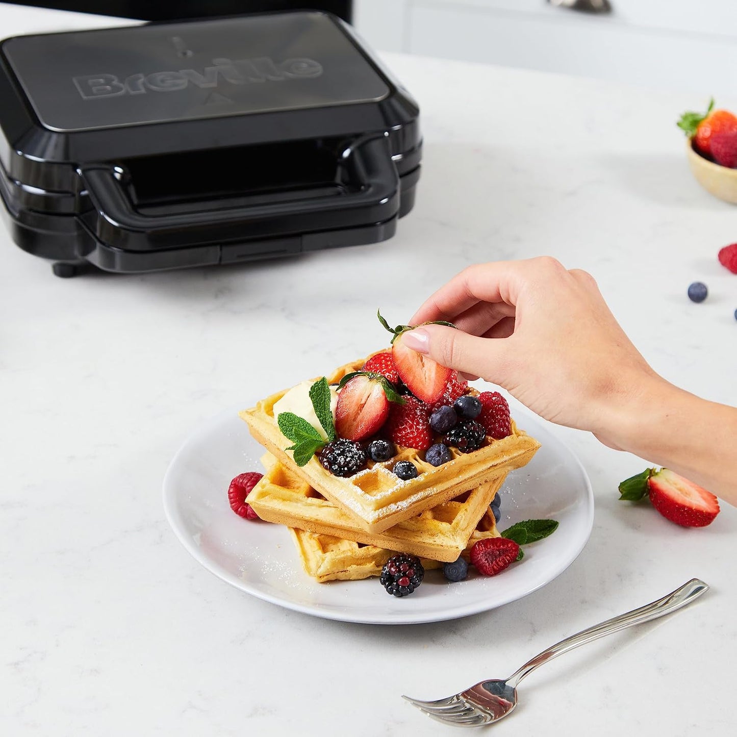 Breville 3-in-1 Ultimate Snack Maker | Deep Fill Toastie Maker, Waffle Maker & Panini Press | Removable Non-Stick Plates | Black & Stainless Steel | UK Plug