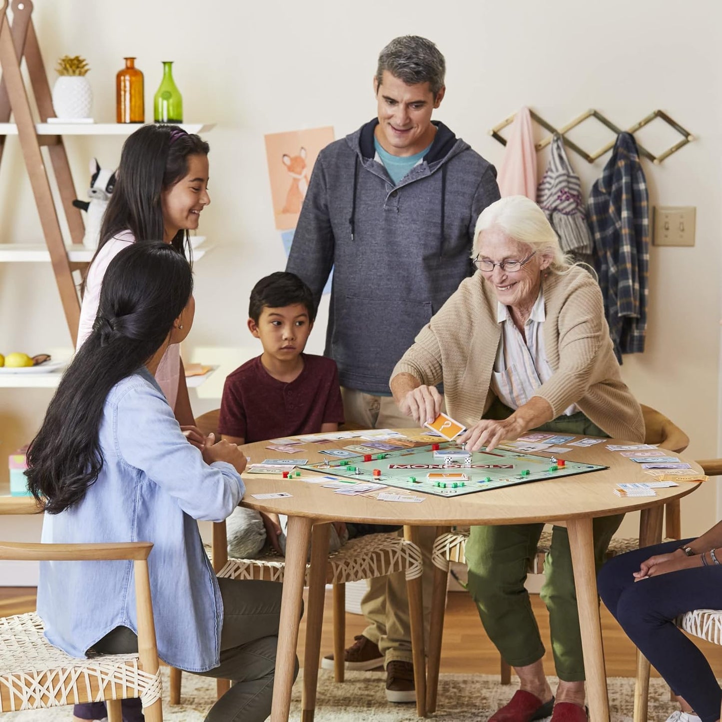 Hasbro Gaming Monopoly, Strategy Board Game for 8+ Year Old Kids, 2-6 Players, Family Games for Children and Adults