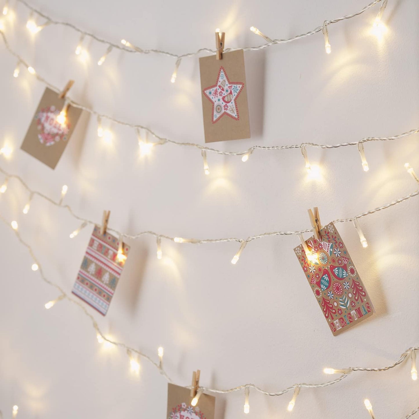 Lights4fun 8m String Lights 100 LED Warm White Fairy Lights Clear Cable with Rocker Switch Plug in Mains Powered Remote Control and Timer Indoor Bedroom Party Wedding Decoration