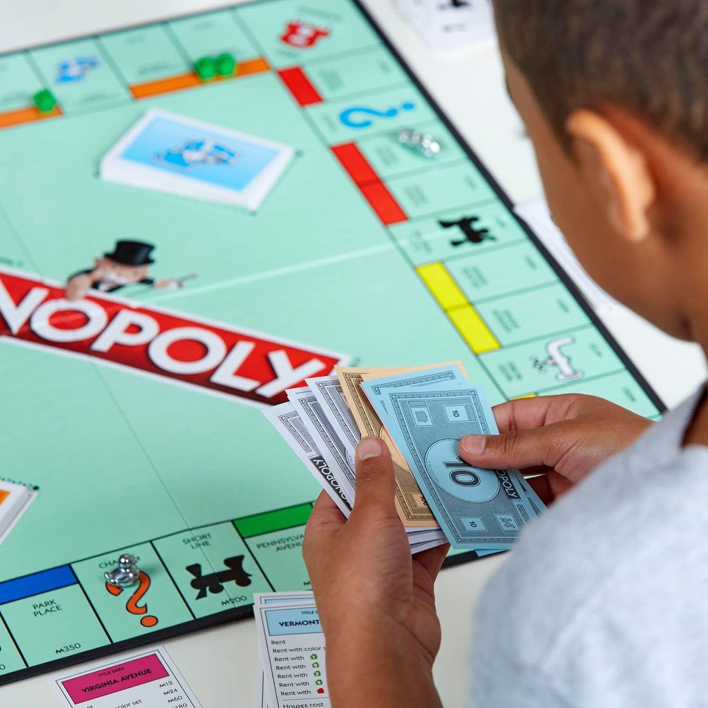 Hasbro Gaming Monopoly, Strategy Board Game for 8+ Year Old Kids, 2-6 Players, Family Games for Children and Adults