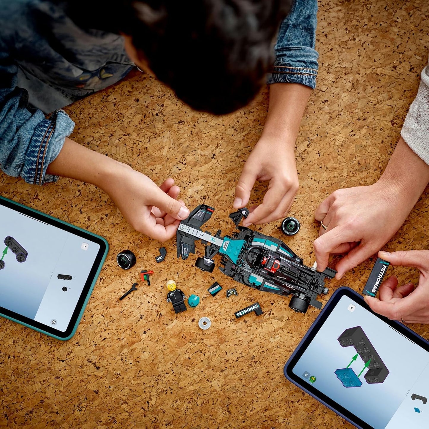 LEGO Speed Champions Mercedes-AMG F1 W15 Race Car Toy with a Collectible Formula 1 Driver Minifigure - Model Kits for 10+ Year Old Boys & Girls or Adult Motorsport Fans 77244